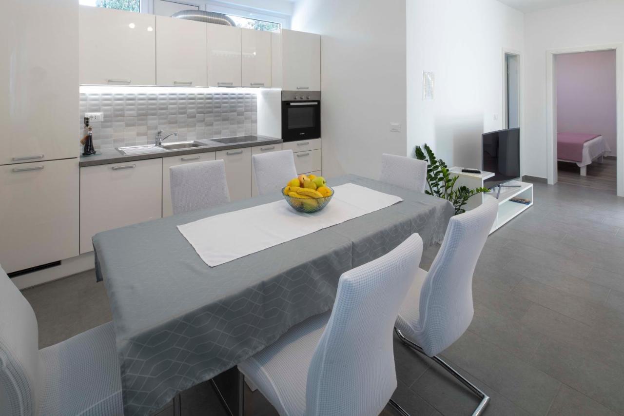 Apartment Fragola Макарска Экстерьер фото